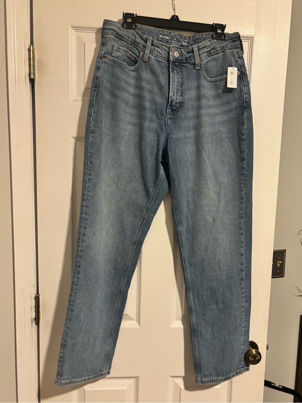 Old Navy Women's Extra High Rise Curvy Medium Light Blue Straight Leg Jeans